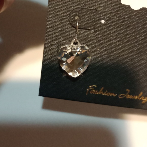 Traci Lynn Heart Shaped Wanted Crystal Earrings! - Picture 3 of 5